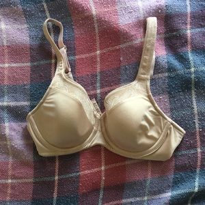 Playtex underwire bras 1nude, 1cream 36B